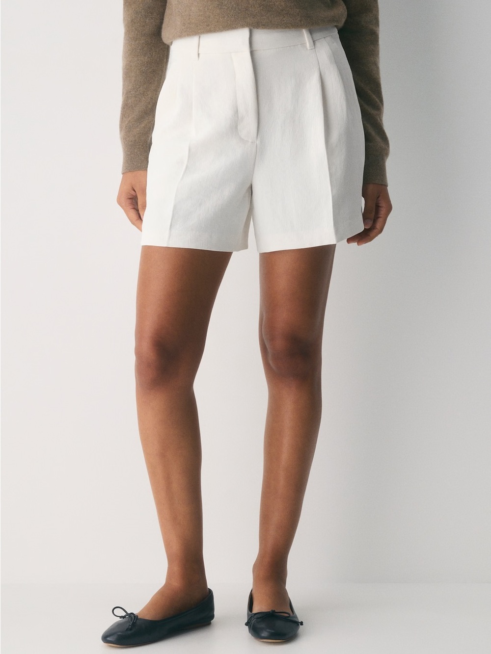 Wilfred effortless shorts